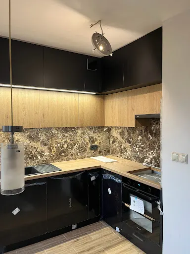 "BYFYJ" Produkcja Mebli na Wymiar Sławomir Małecki